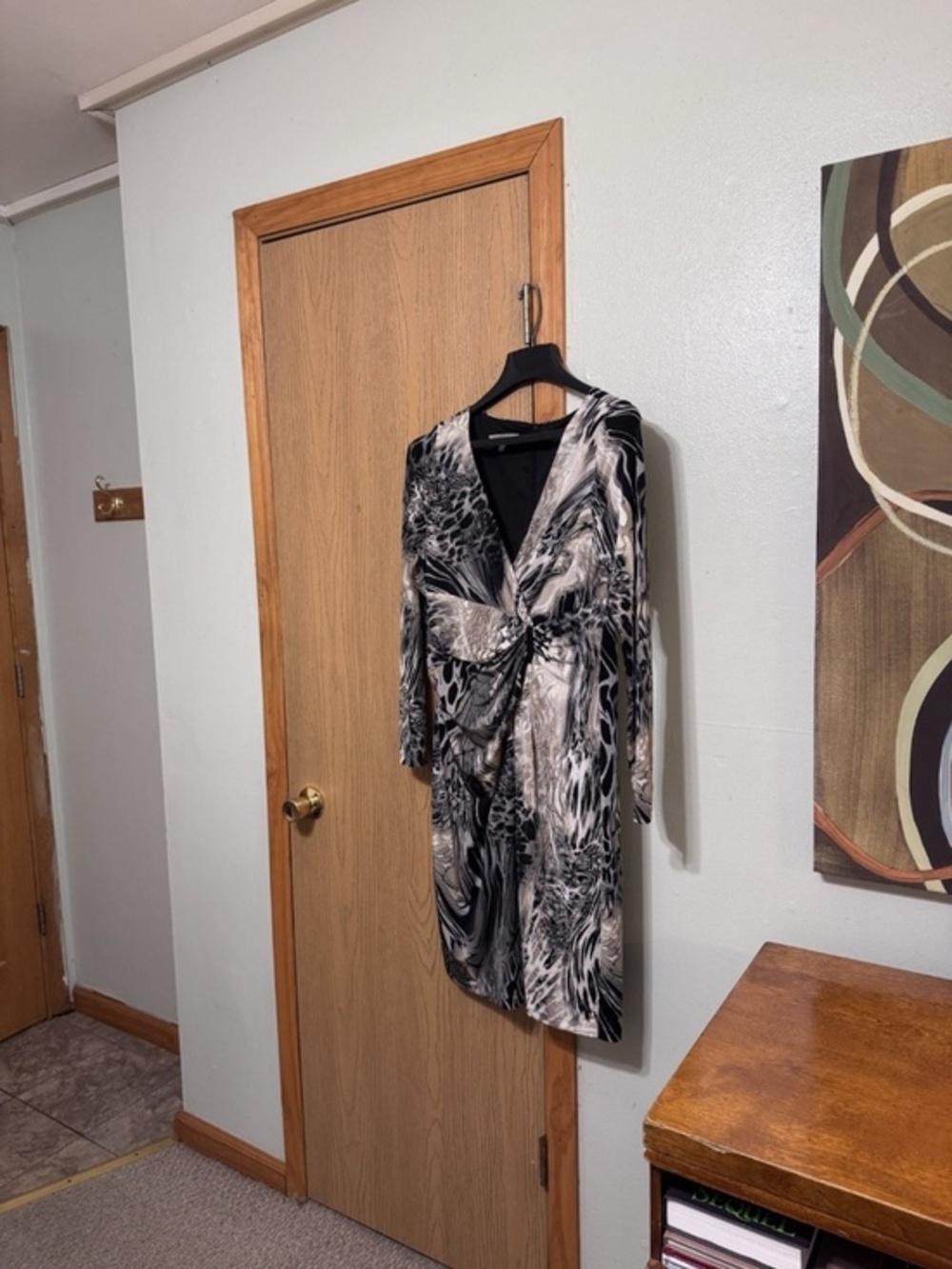 Anne Klein Size 14 w/Animal Print V-Neck Mid-Calf Long Sleeve Faux Wrap Dress